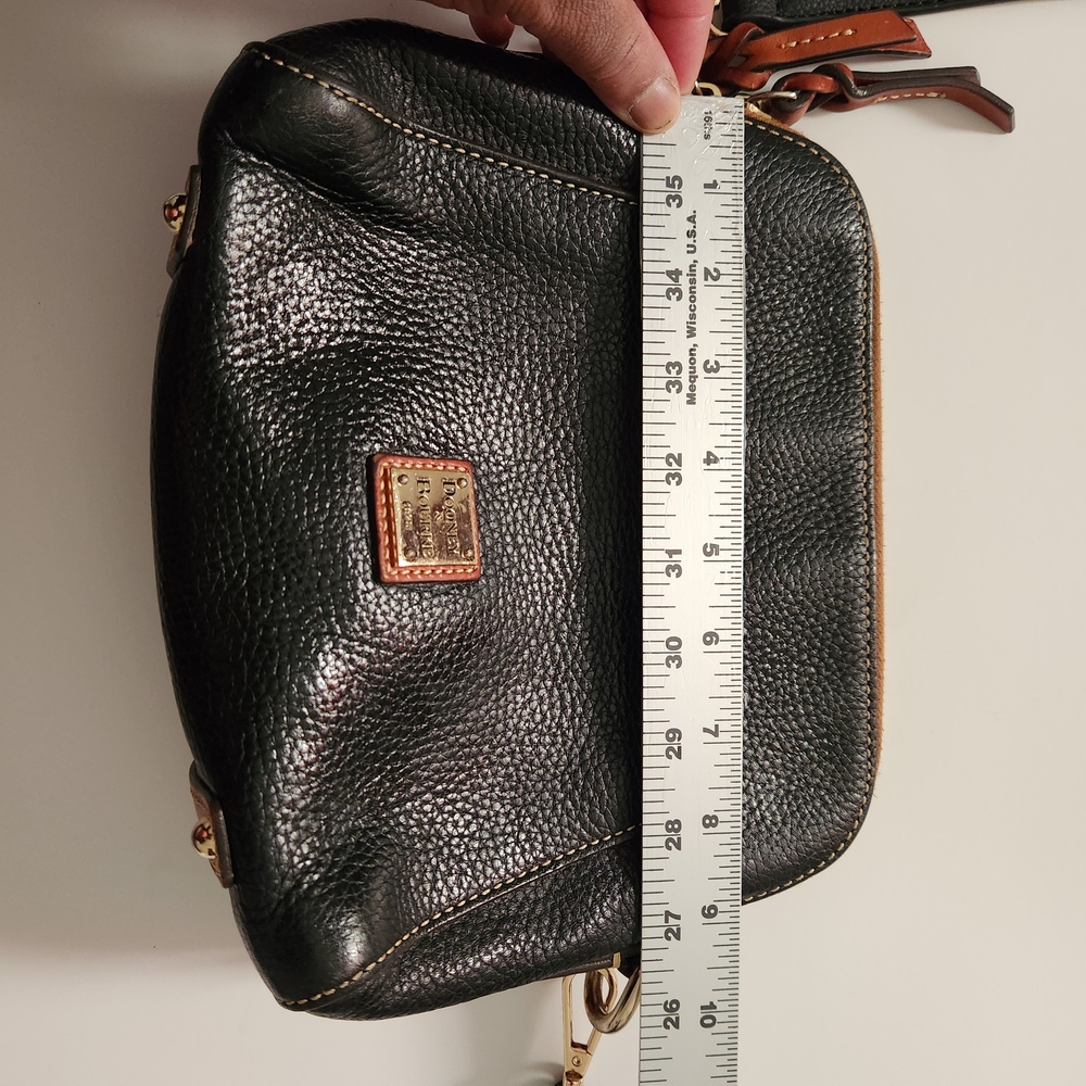Dooney & Bourke Black Pebbled Leather Crossbody Bag - Picture 5 of 7